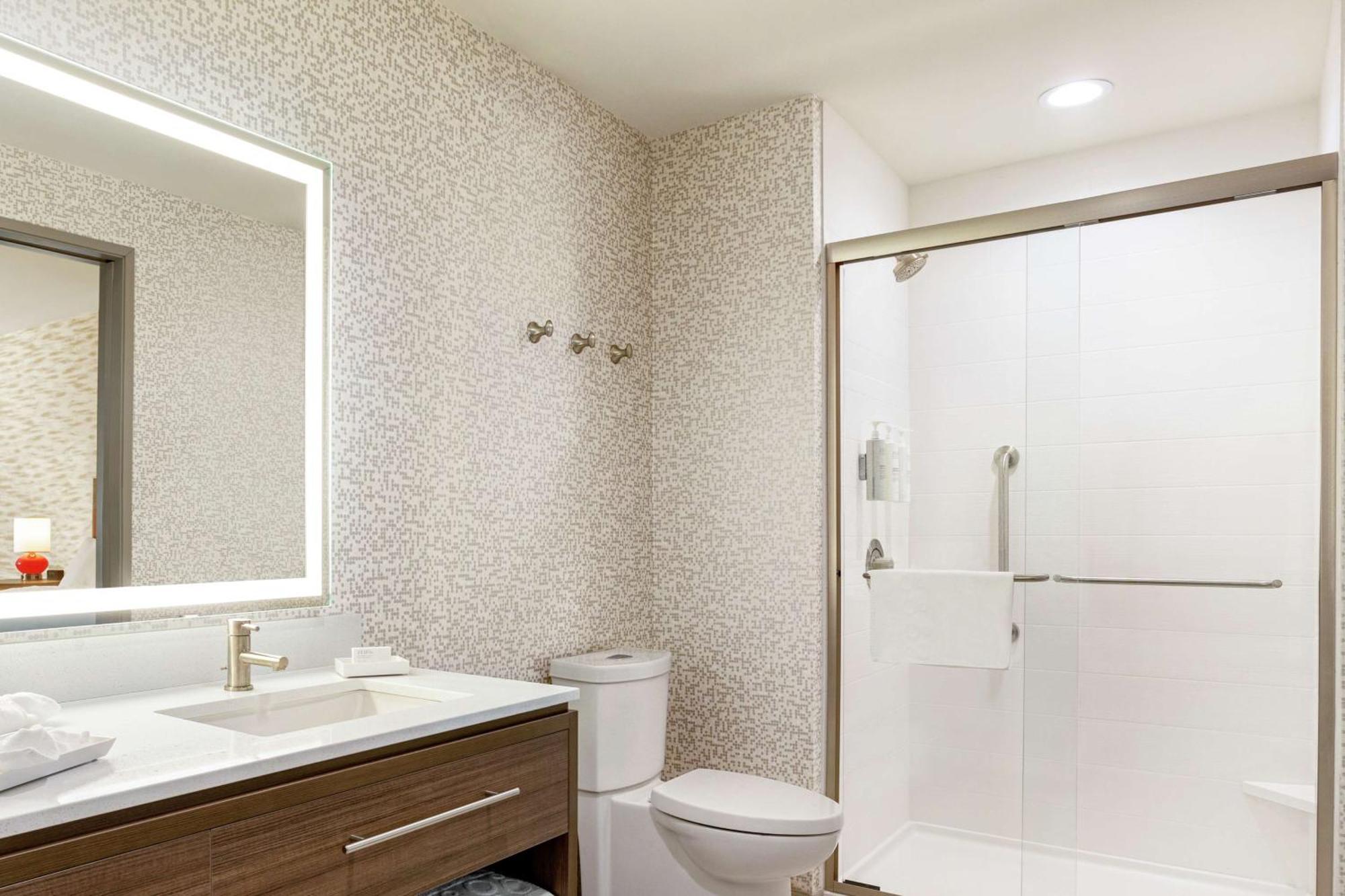 Home2 Suites By Hilton Minneapolis University Area Buitenkant foto